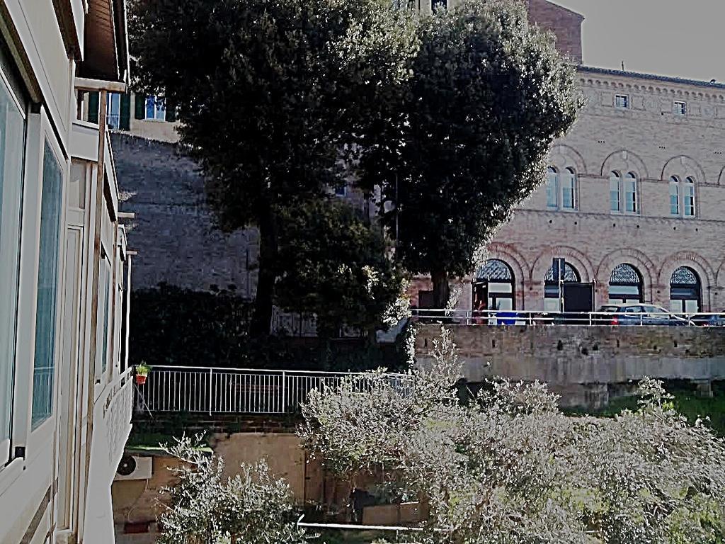 Hotel La Fonte Osimo Exteriér fotografie